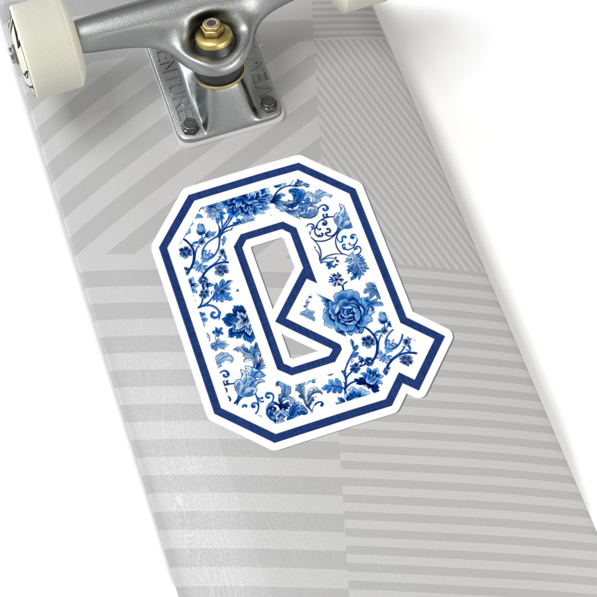 Chinoiserie Letter Q Kiss Cut Sticker