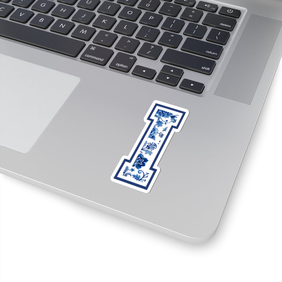 Chinoiserie Letter I Kiss Cut Sticker