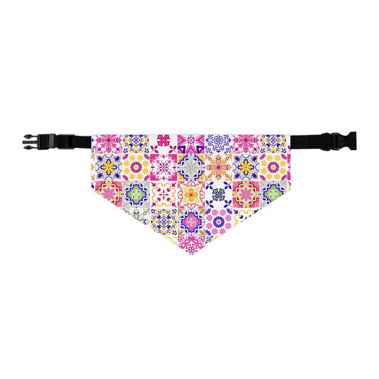 Tiled Pet Bandana Collar